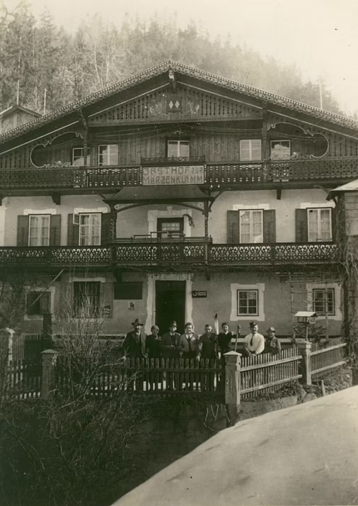 Geschichte © Märzenklamm Geschichte © Märzenklamm